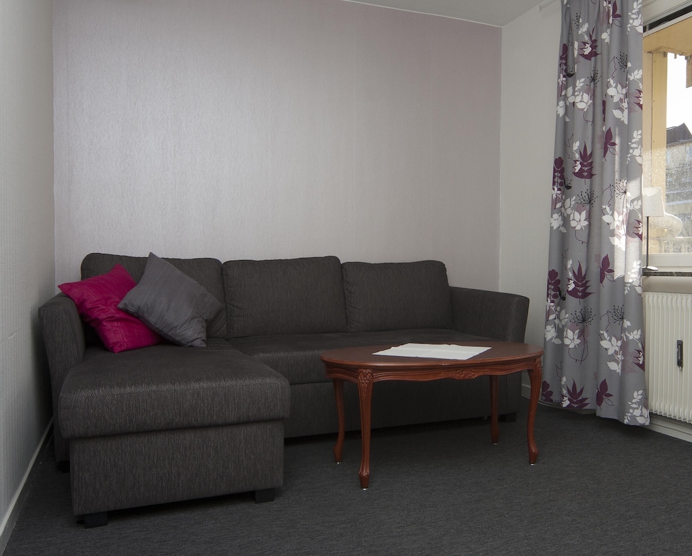 Hotel Aveny Bed Breakfast 33/41