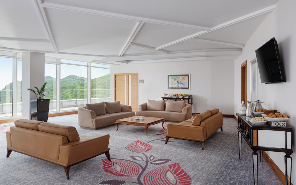 Qalaalti Hotel & Spa 25/50