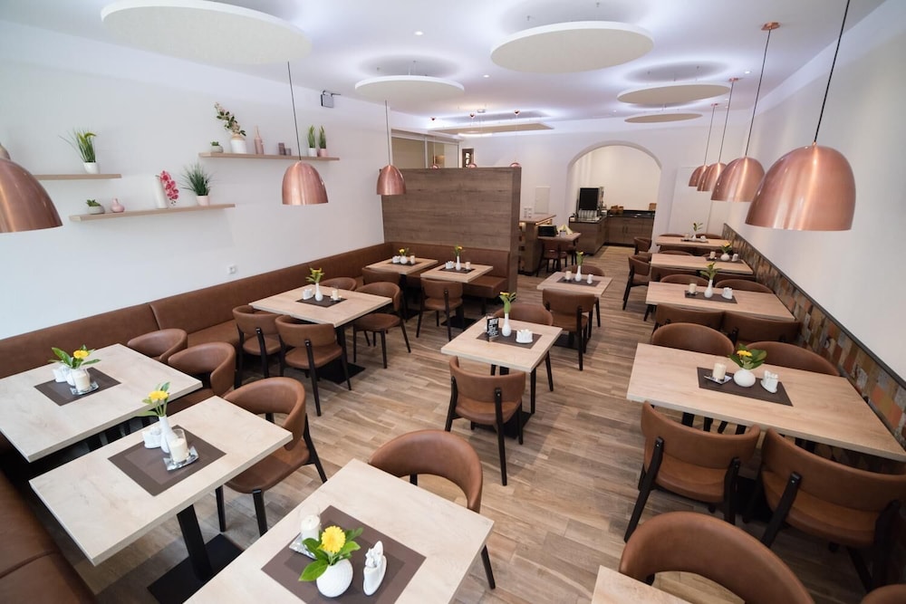 Hotel Restaurant Piazza 43/50