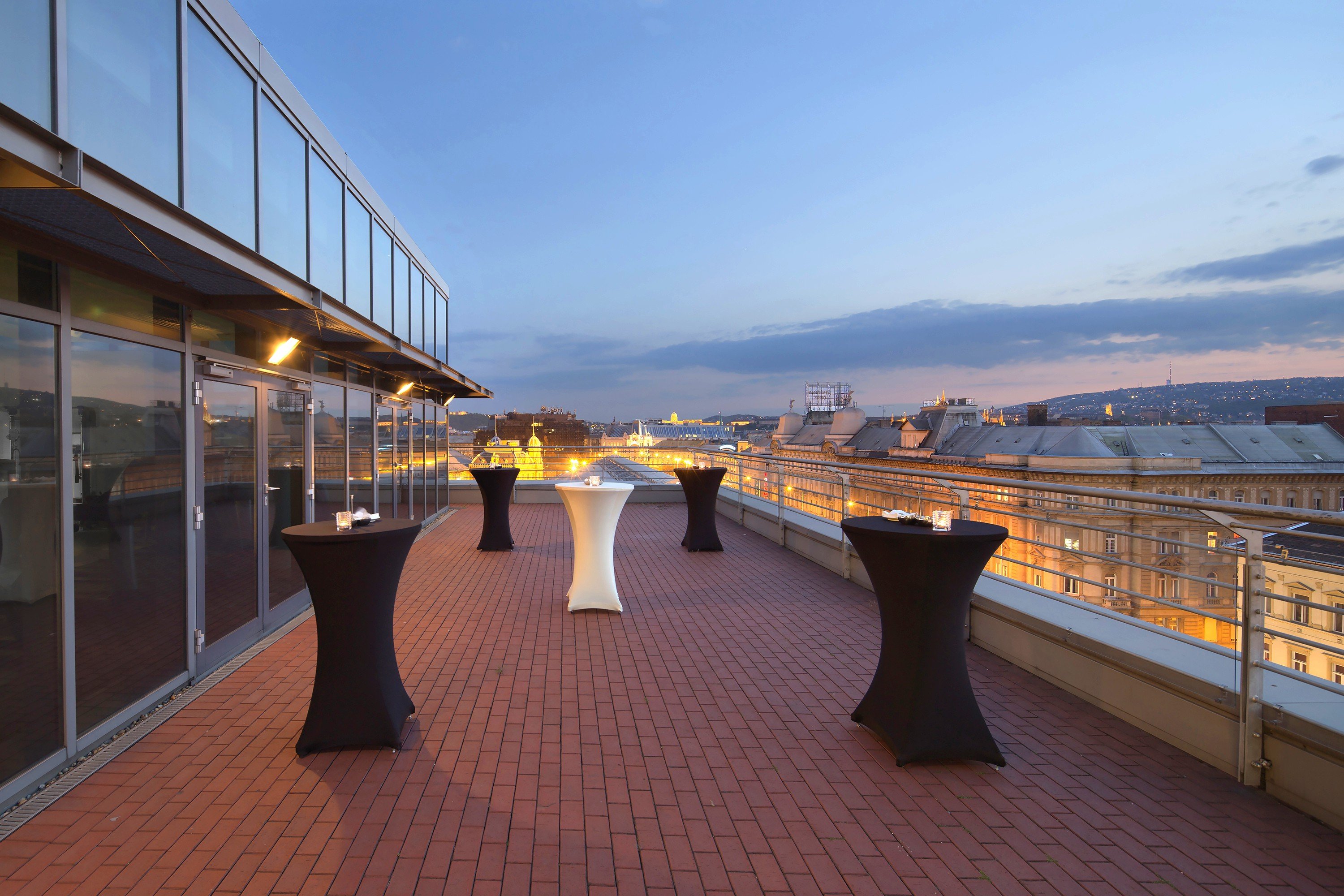 Crowne Plaza Budapest, an IHG Hotel 50/50