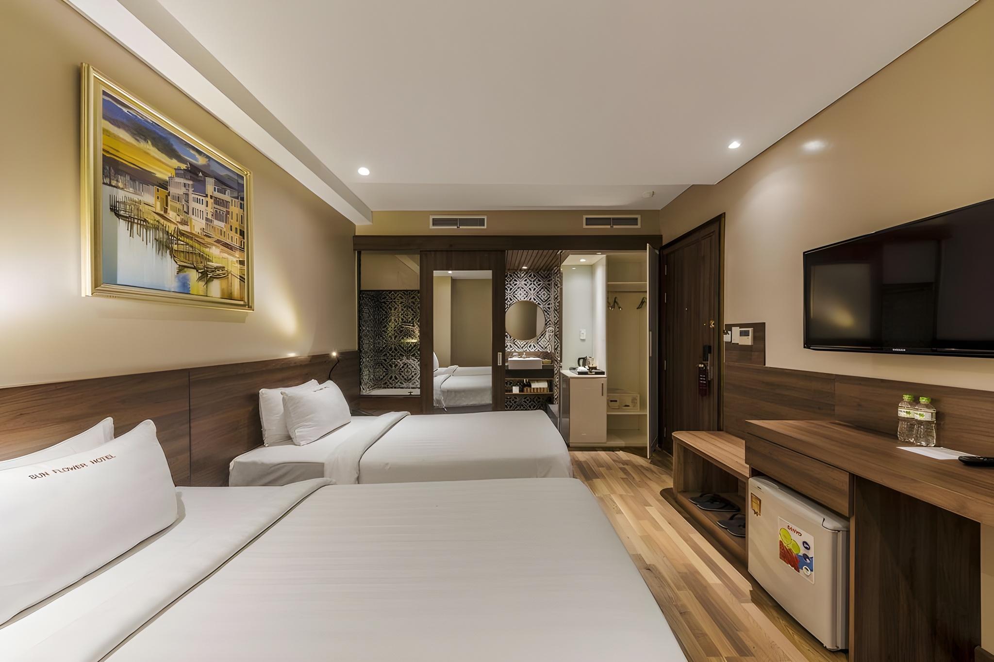 Superior, 2 Double Beds, No Window