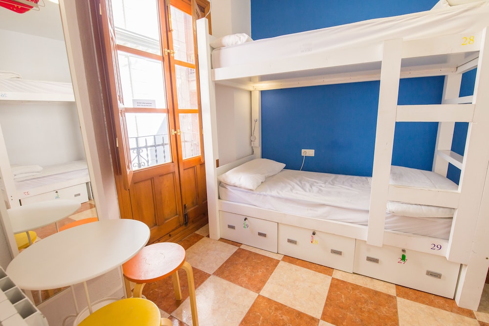 Oh My Hostel 14/50