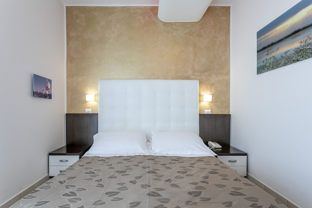 Hotel Baya Strand 11/50