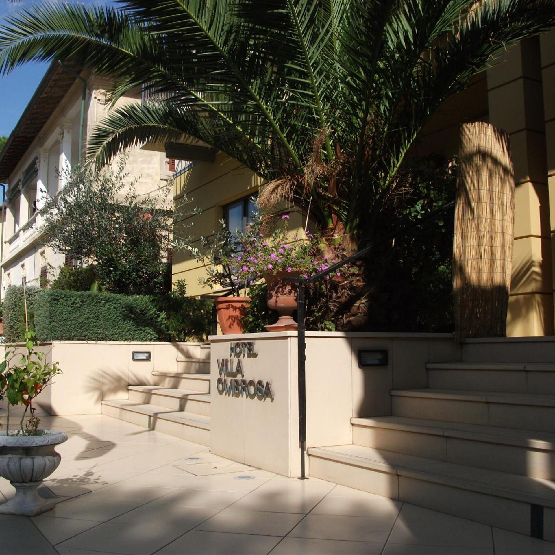 HOTEL VILLA OMBROSA 6/52