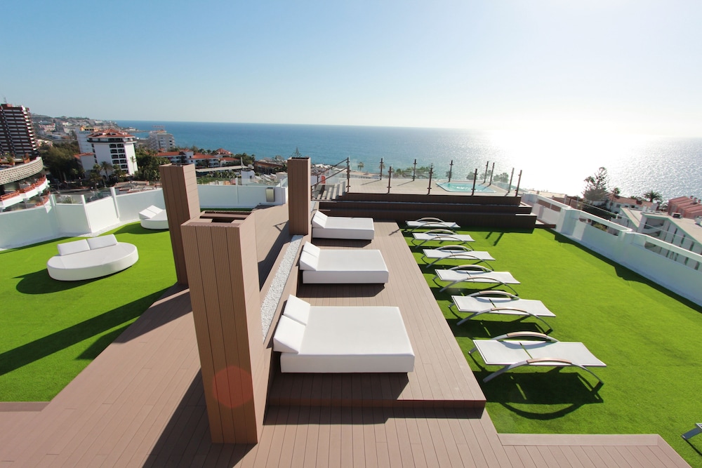 Caserio Hotel 9/55