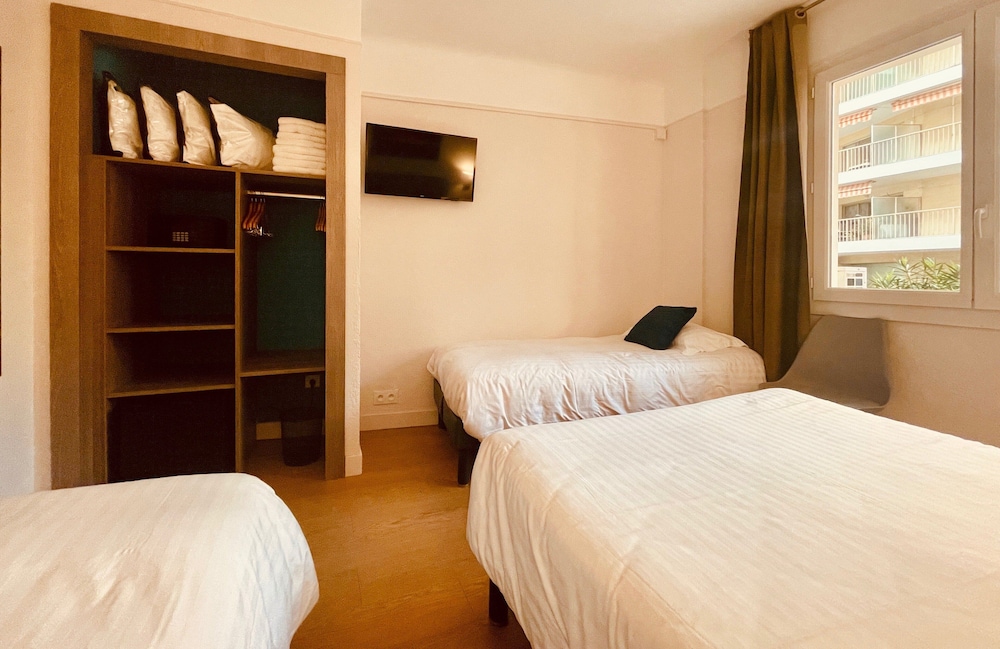 Hotel Courbet 15/60