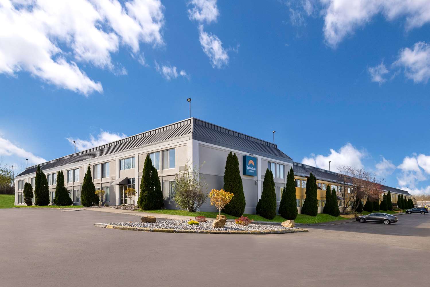 Quality Inn & Suites Syracuse Fairgrounds 3/27