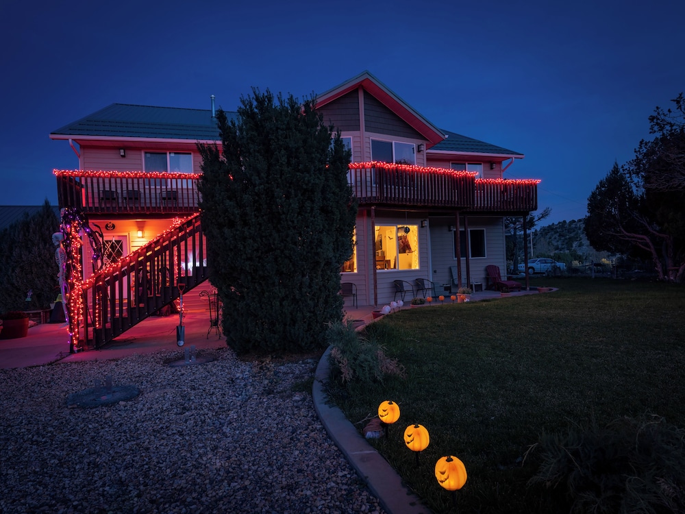 Bryce Trails Bed and Breakfast، سيدار سيتي 1/50