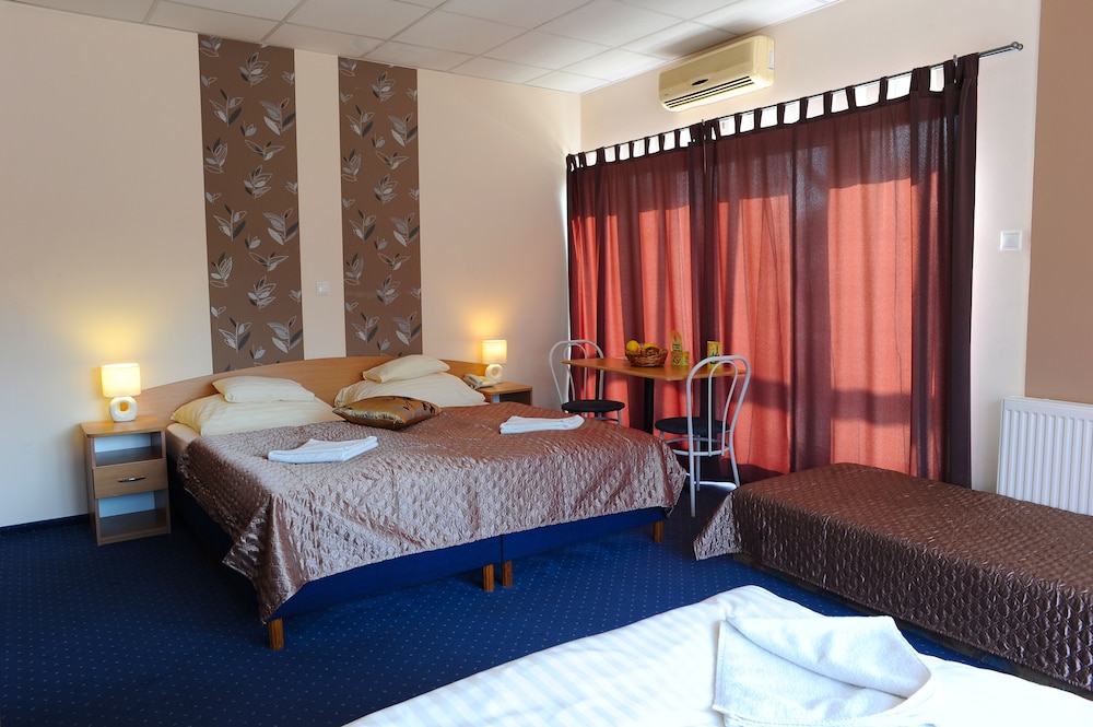Hotel Papillon