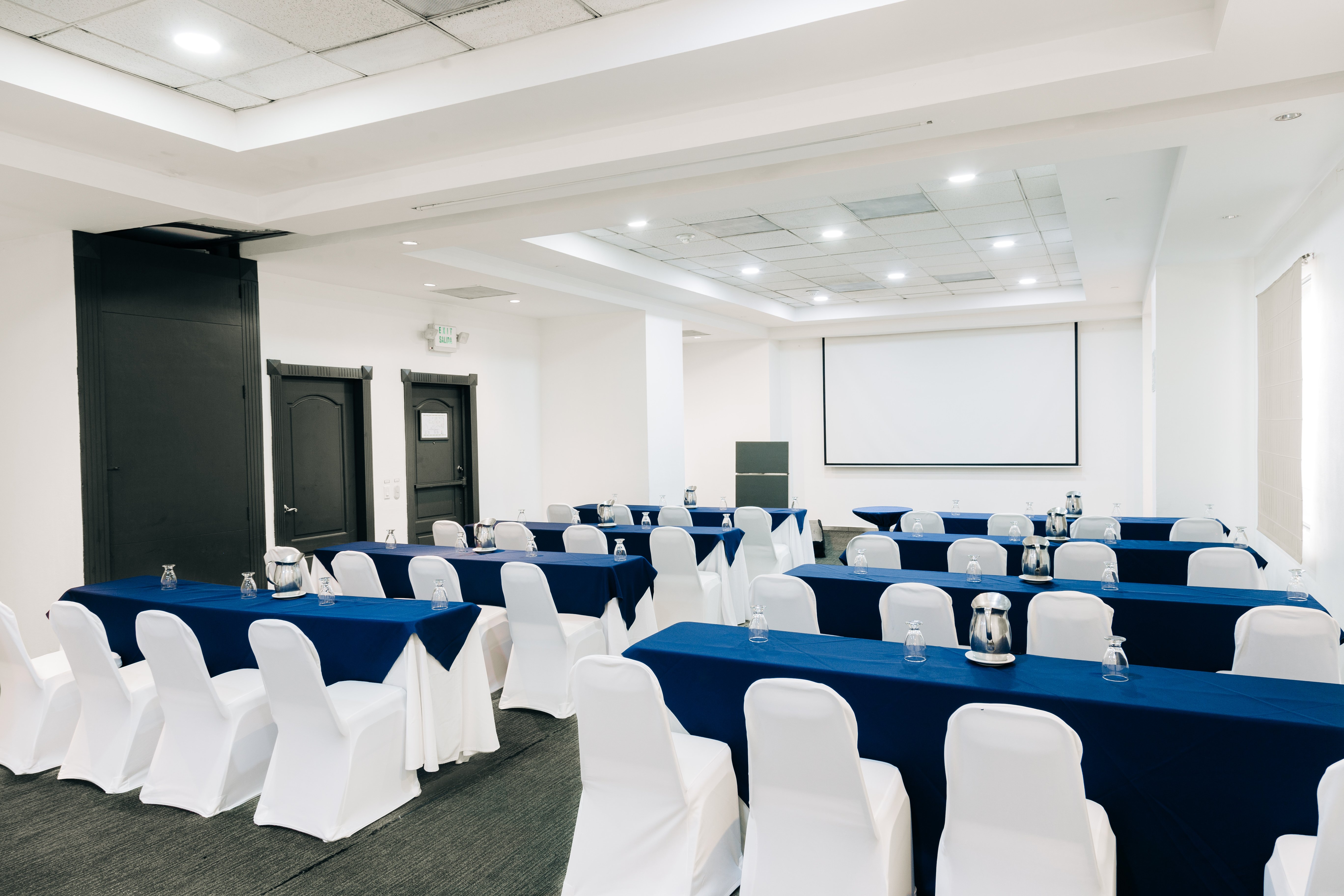 Holiday Inn San Salvador An Ihg Hotel 52/60