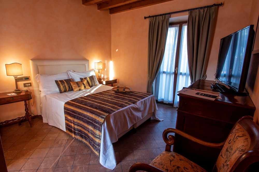Albergo Le Due Corti 6/62