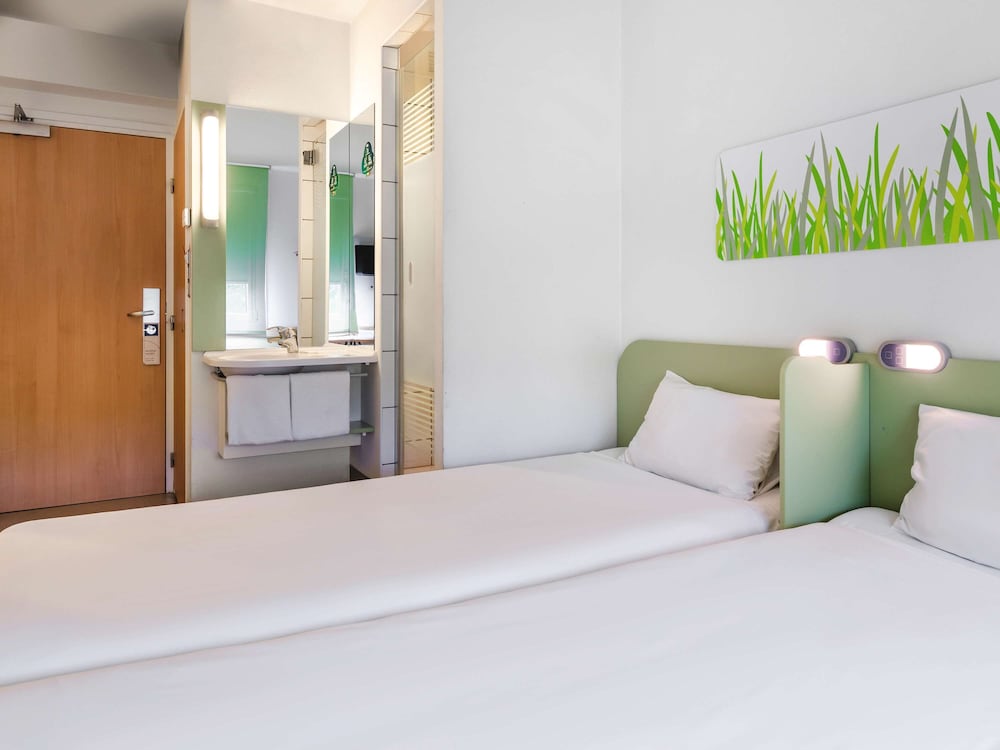 Ibis Budget Warszawa Reduta 25/54