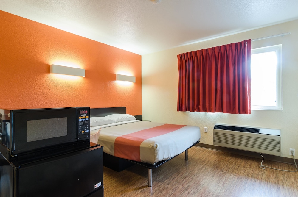 Motel6 Seattle, WA - Sea-Tac Airport South 26/49
