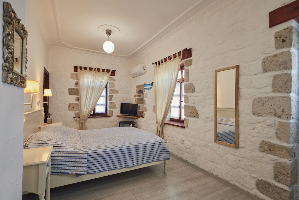 Alacati Zeytin Konak Hotel 26/50