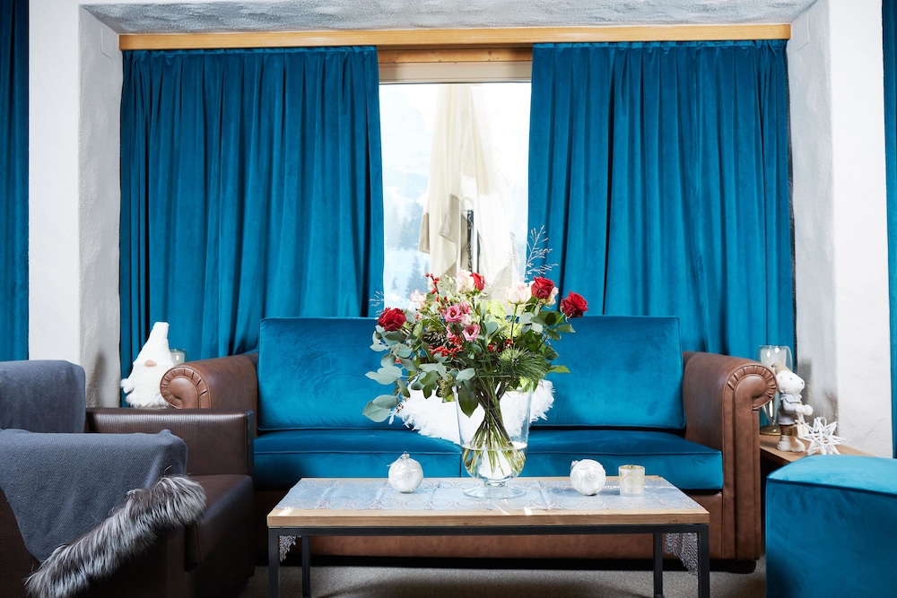 HOTEL CAPRICE 36/55