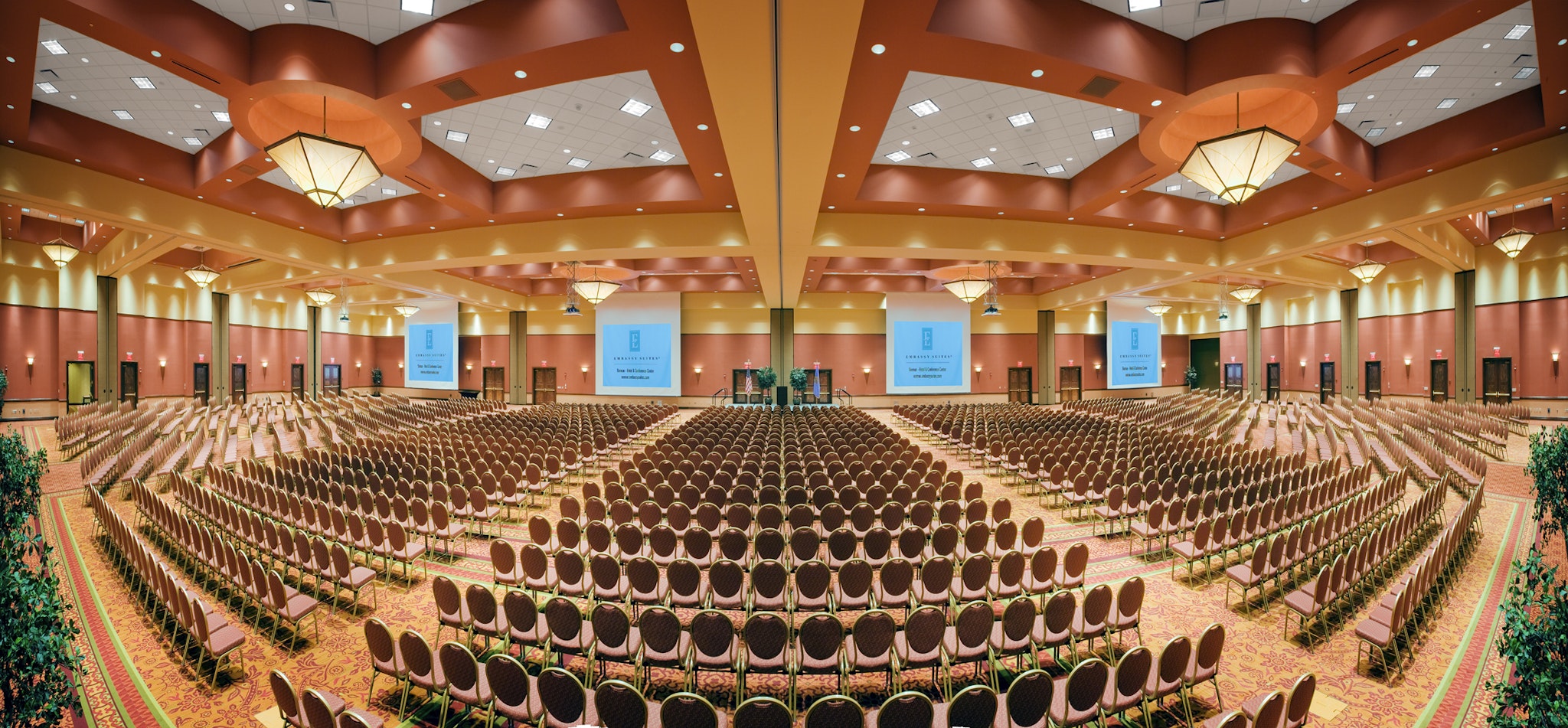 Embassy Suites by Hilton Norman Hotel and Conference Center 53/55