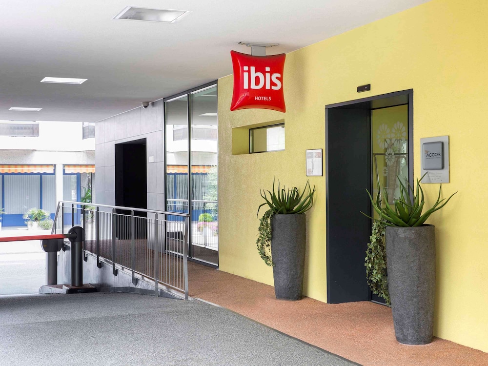 IBIS LOCARNO 74/78