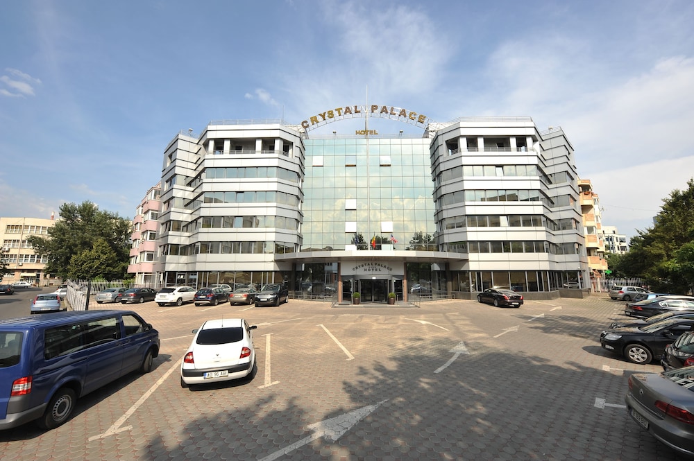 Crystal Palace Hotel 63/67