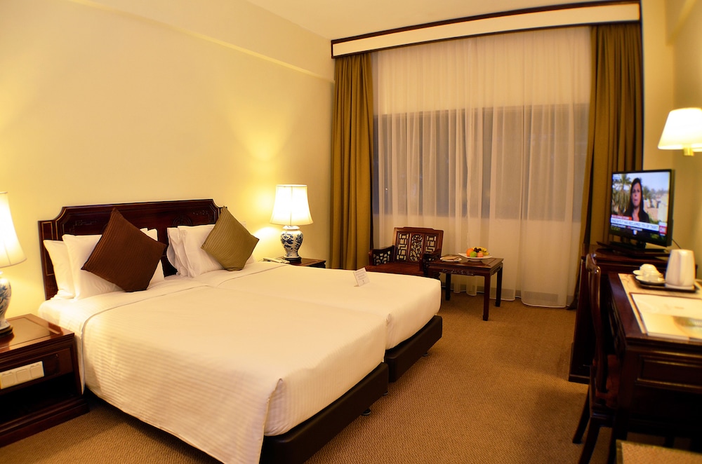 Hotel Grand Pacific 39/70
