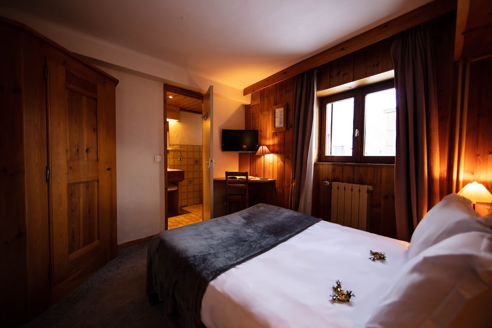 Hotel La Savoyarde 7/47