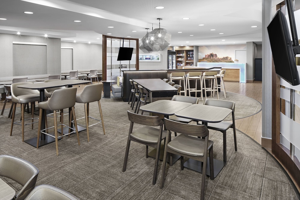 Springhill Suites Scottsdale North 27/36