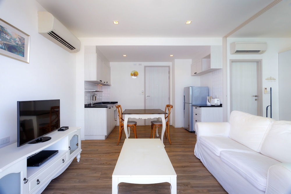 Summer Hua Hin Condominium 23/66