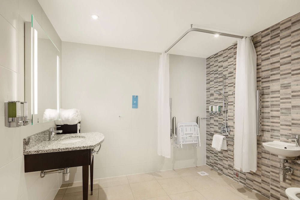 Hampton By Hilton London Stansted Airport 15/59