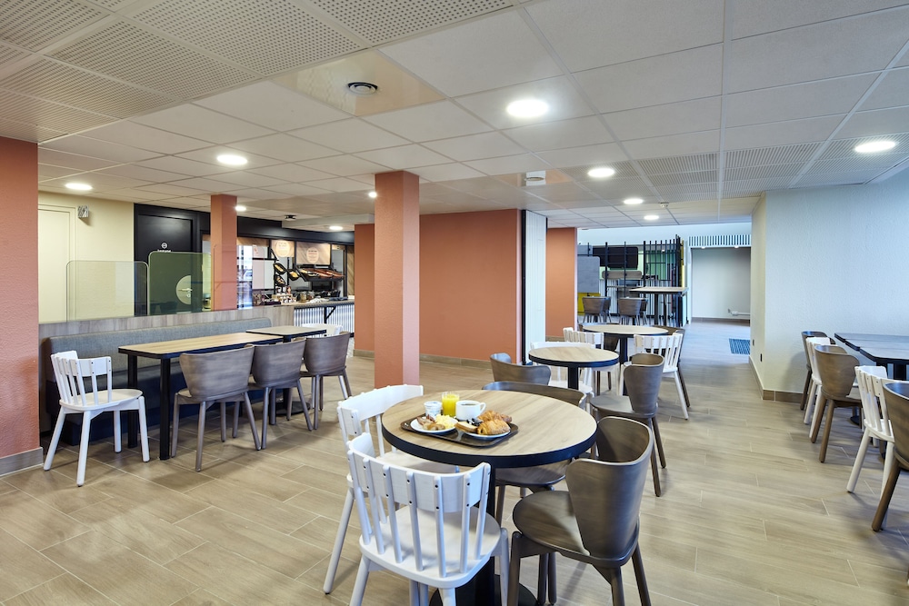 B&B Hotel Paris Nord Gonesse Parc des Expos 36/55
