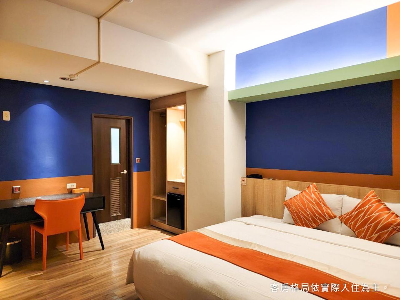 Deluxe, Double Bed, No Parking