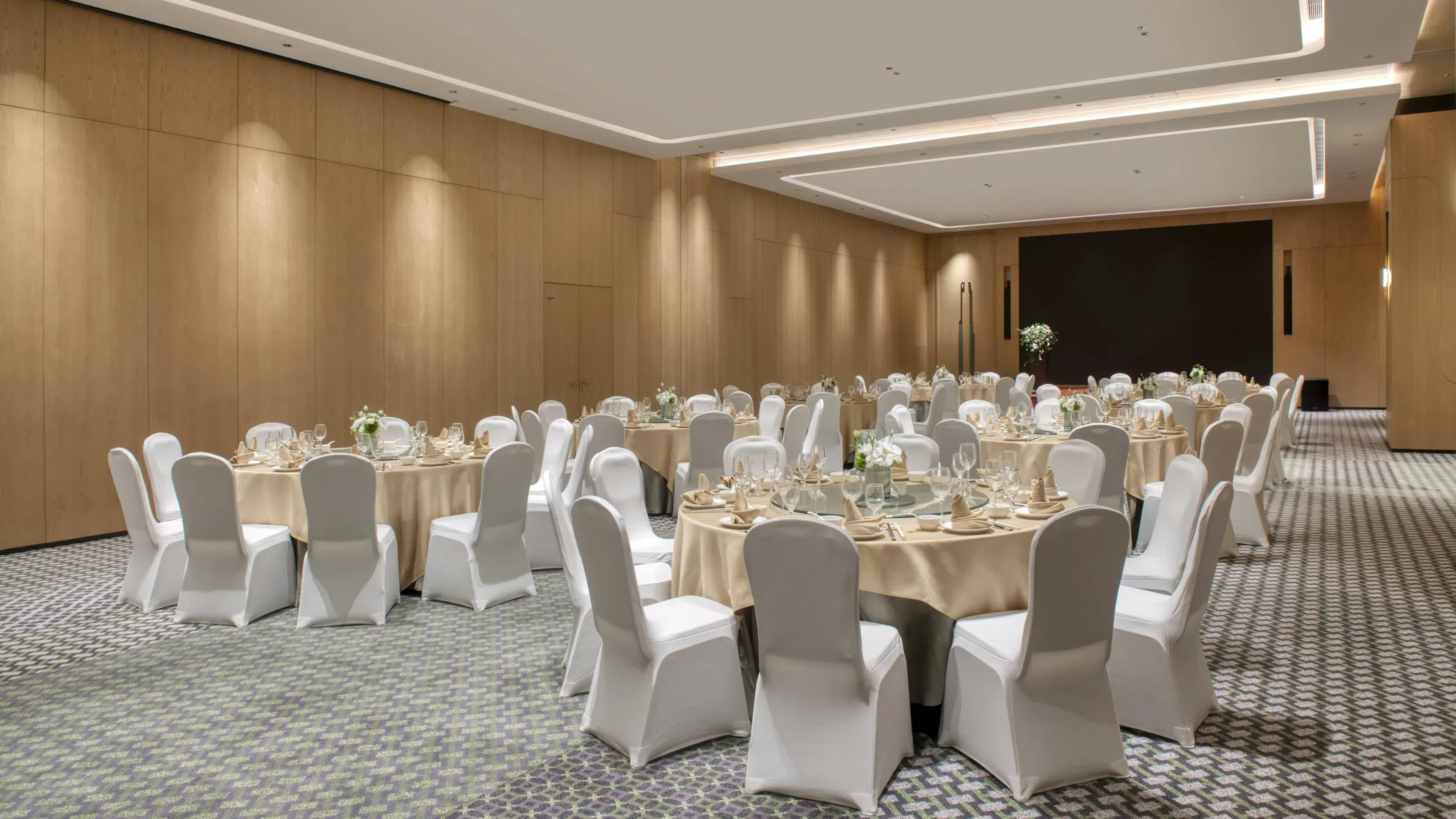 Holiday Inn Shenzhen Nanshan 25/33