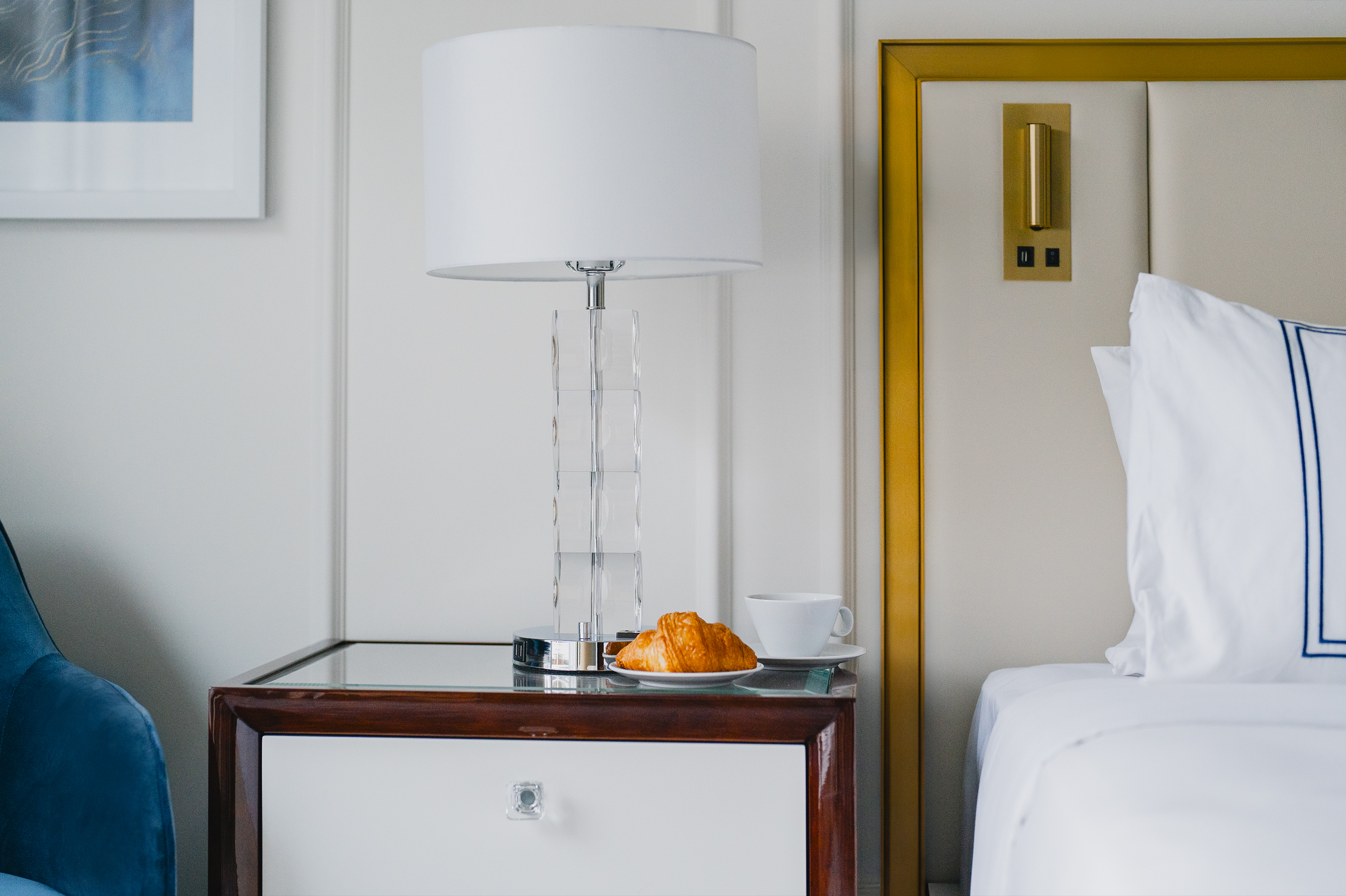AZUR Legacy Collection Hotel photo4