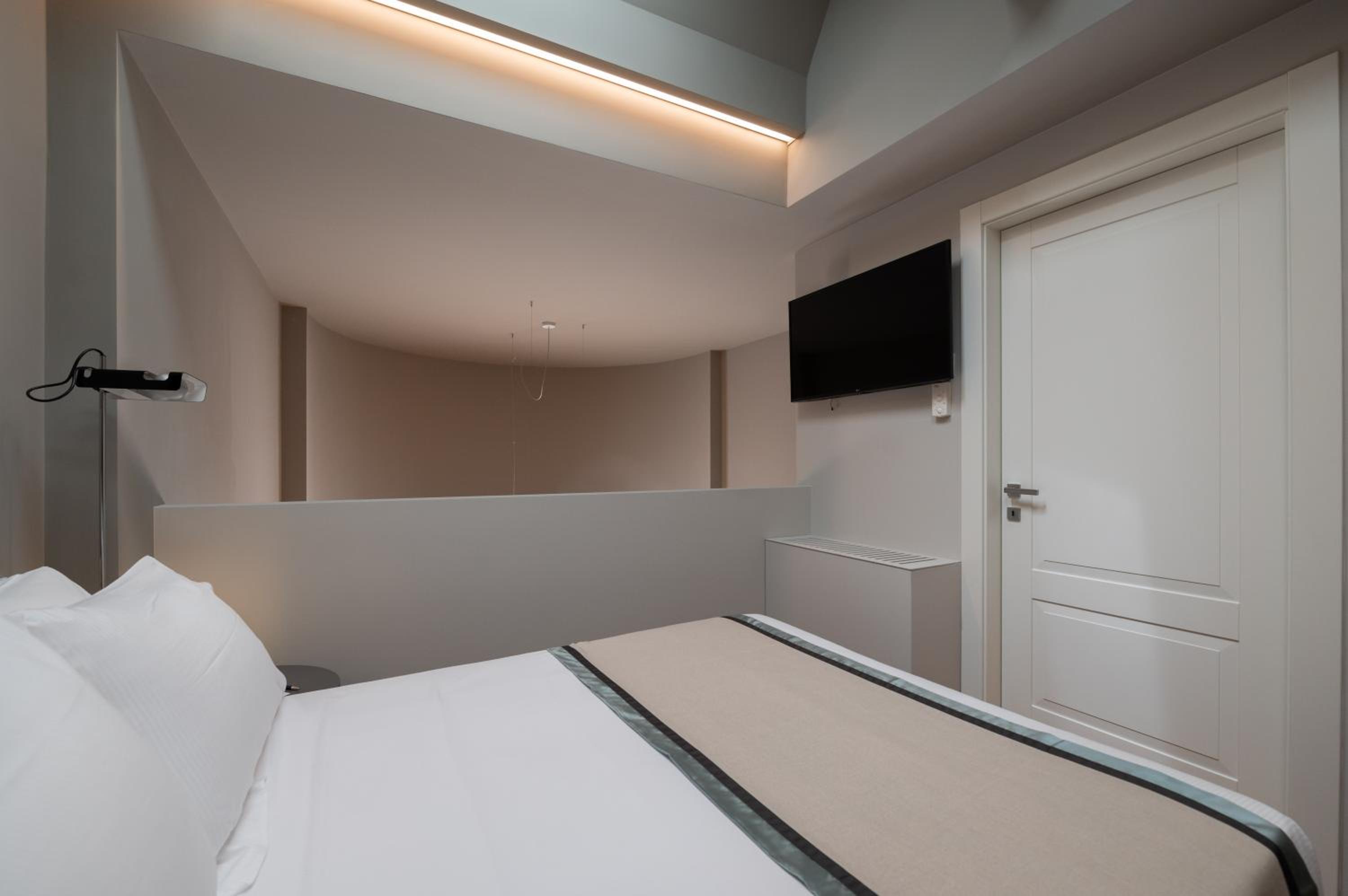 Deluxe, Apartment