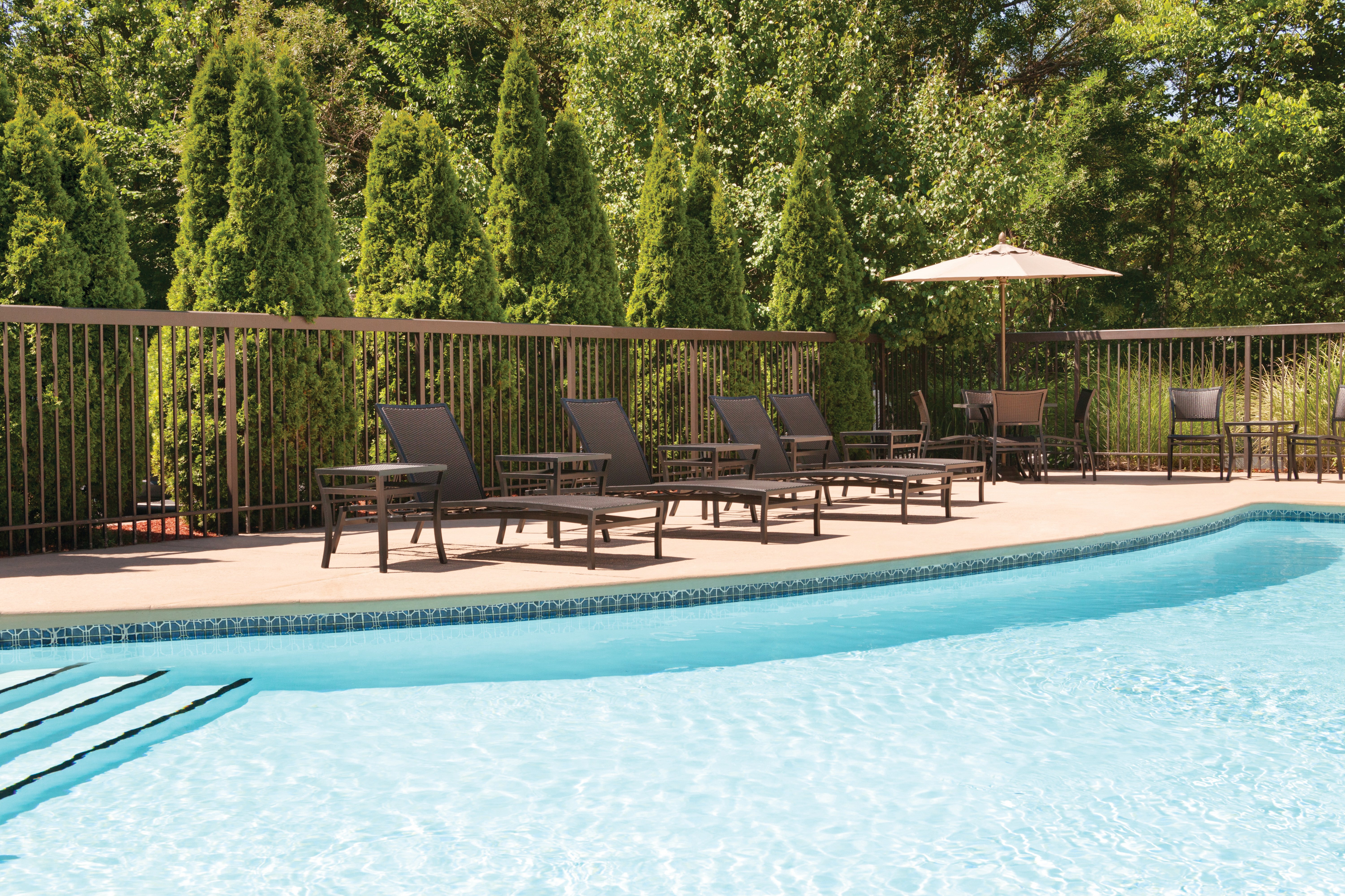 Holiday Inn Express Hartford South Rocky Hill 40/41