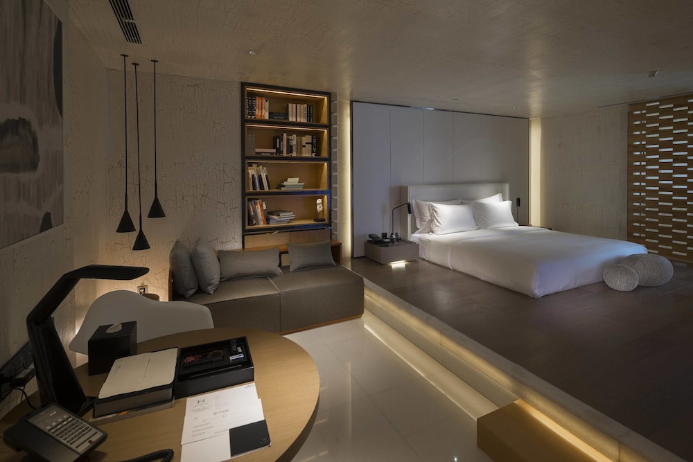 Hui Hotel 26/65