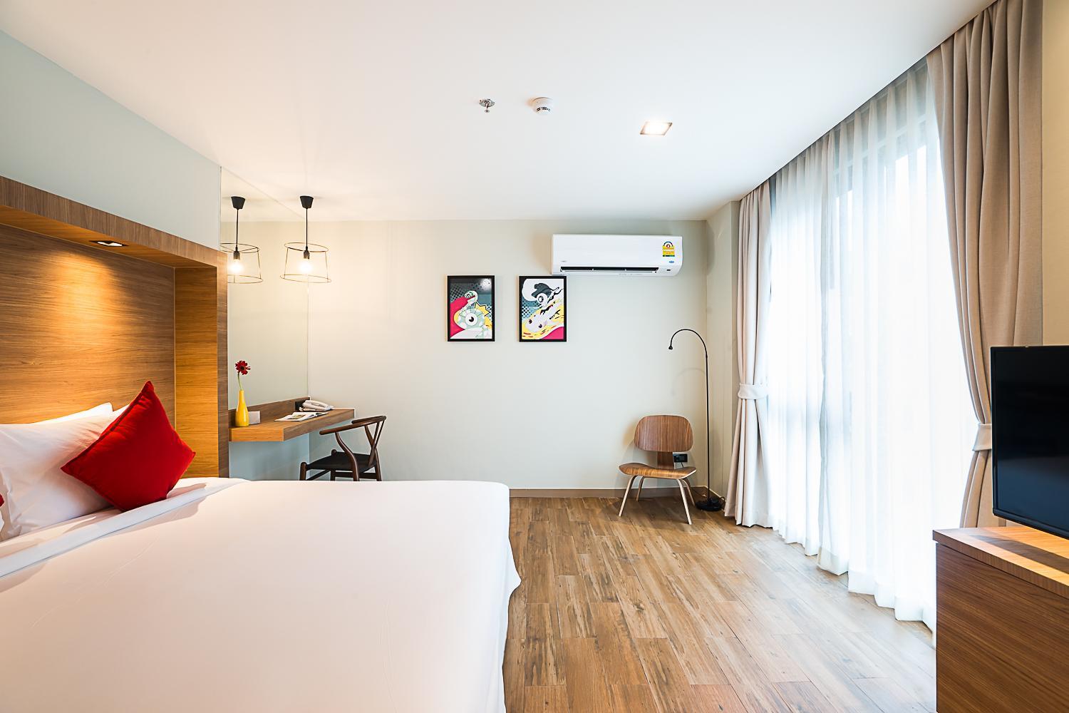 Premium, Queen Bed