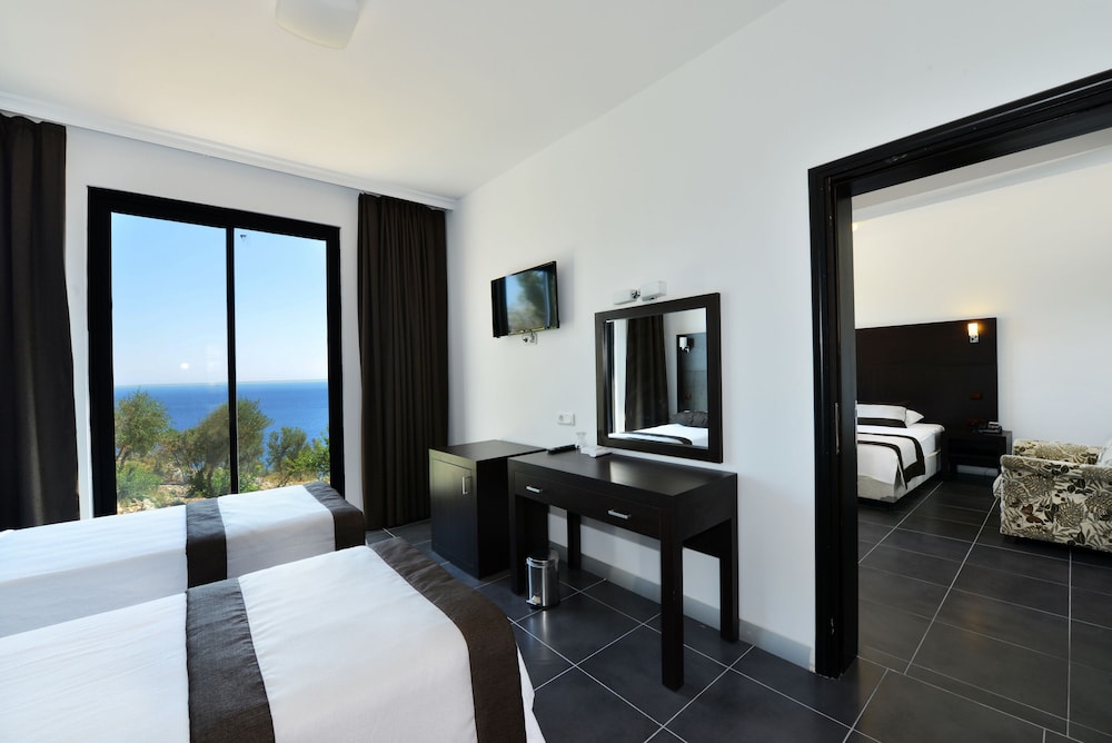 Kalamar Hotel 21/71