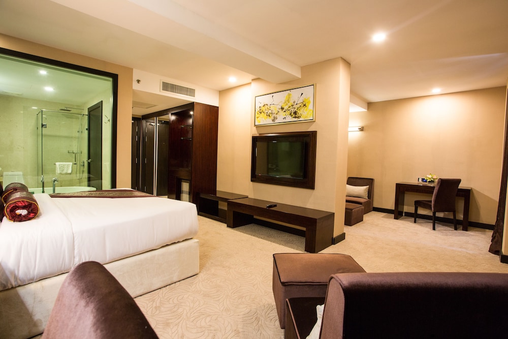 Hotel Royale Signature 25/61