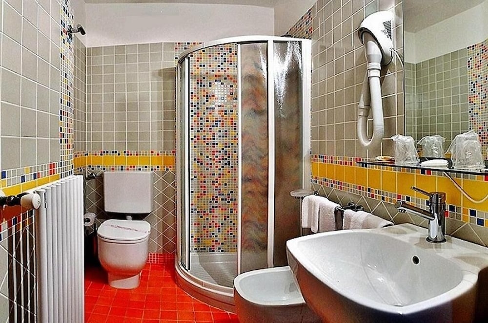 Hotel Savoia 60/62