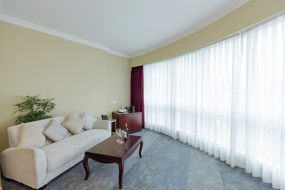 Hotel Aisi 30/50