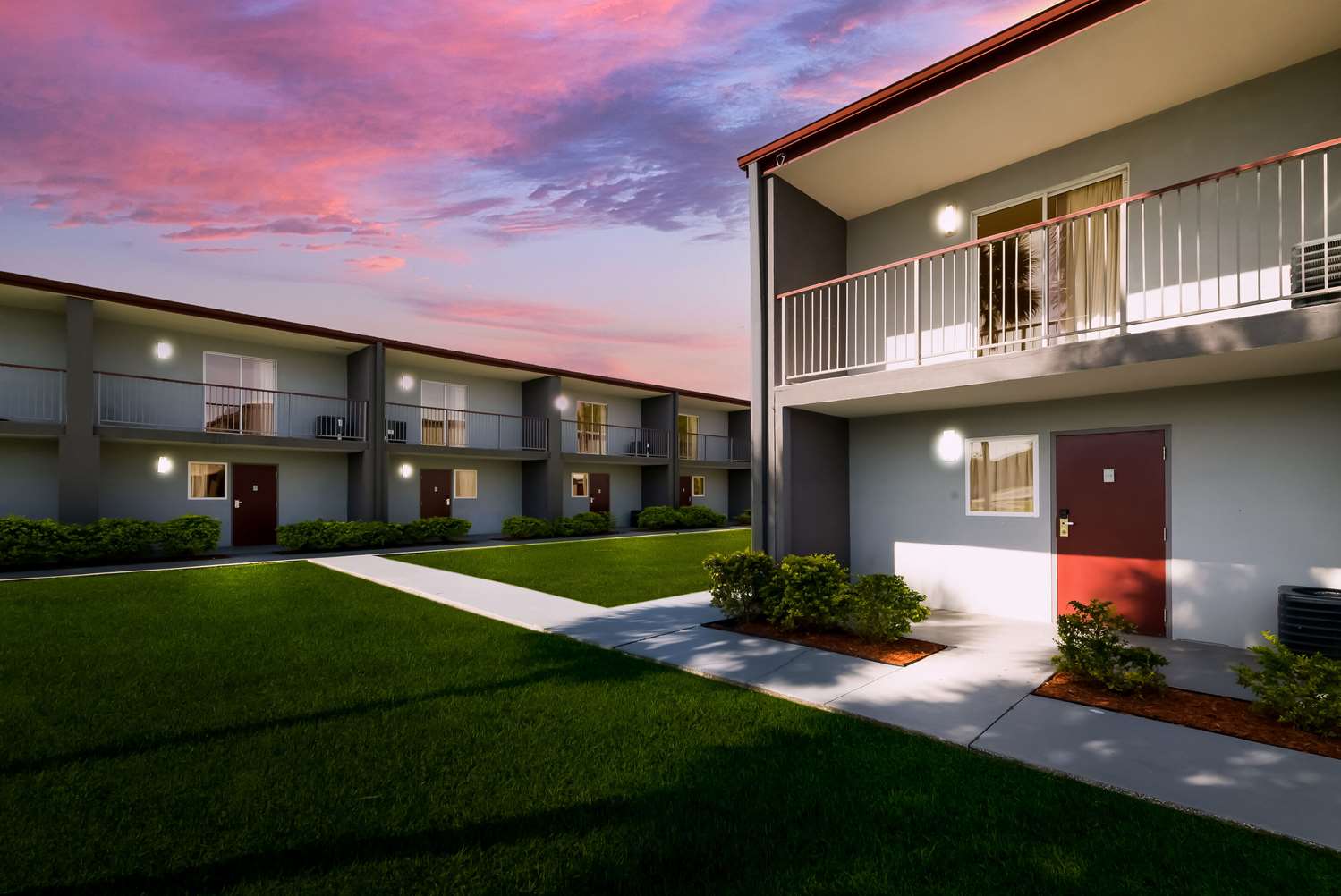 Quality Suites Wildwood The Villages 17/17