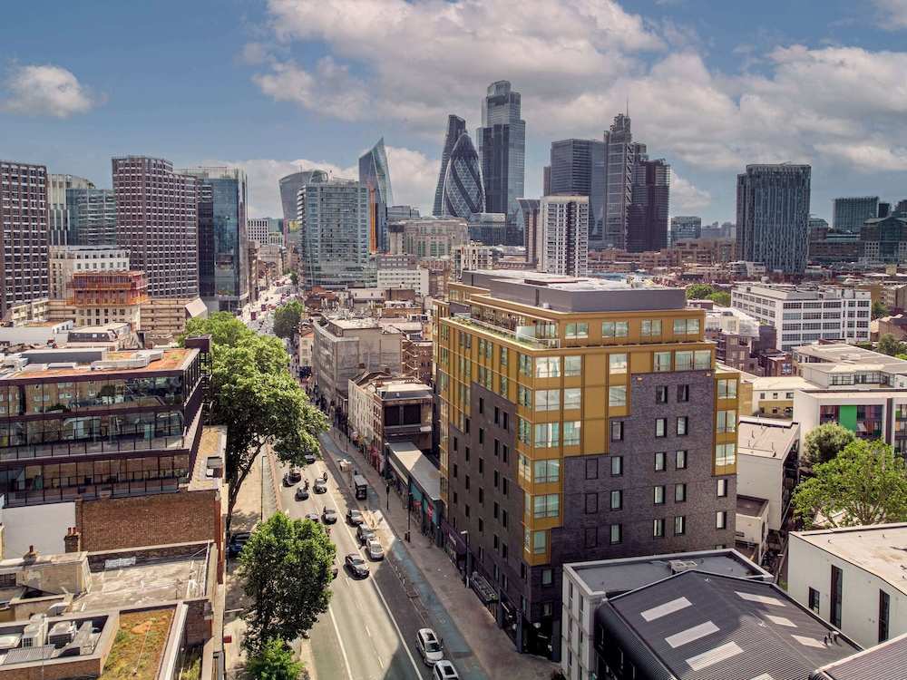 Hyatt Place London City East in LONDON