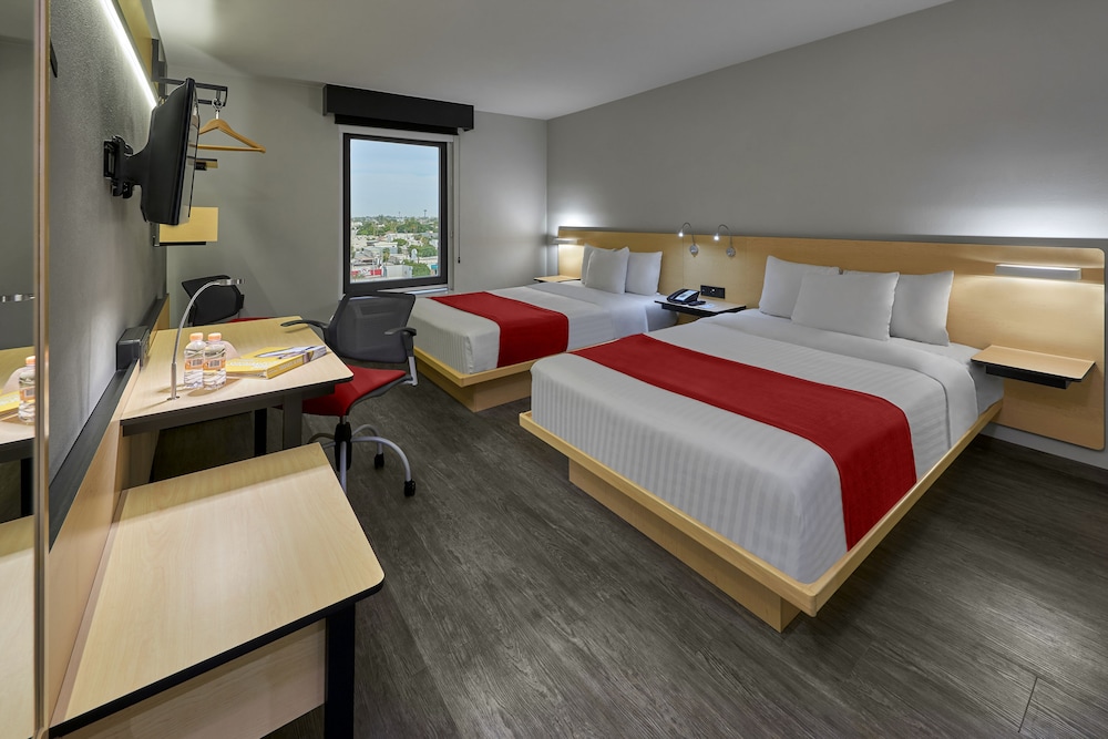 City Express by Marriott Mexicali 12/60