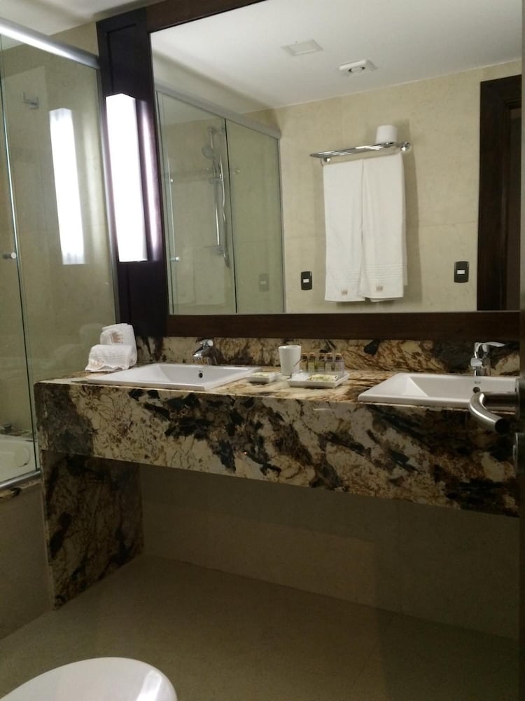 ROYAL ATLANTICA MACAE HOTEL 51/60