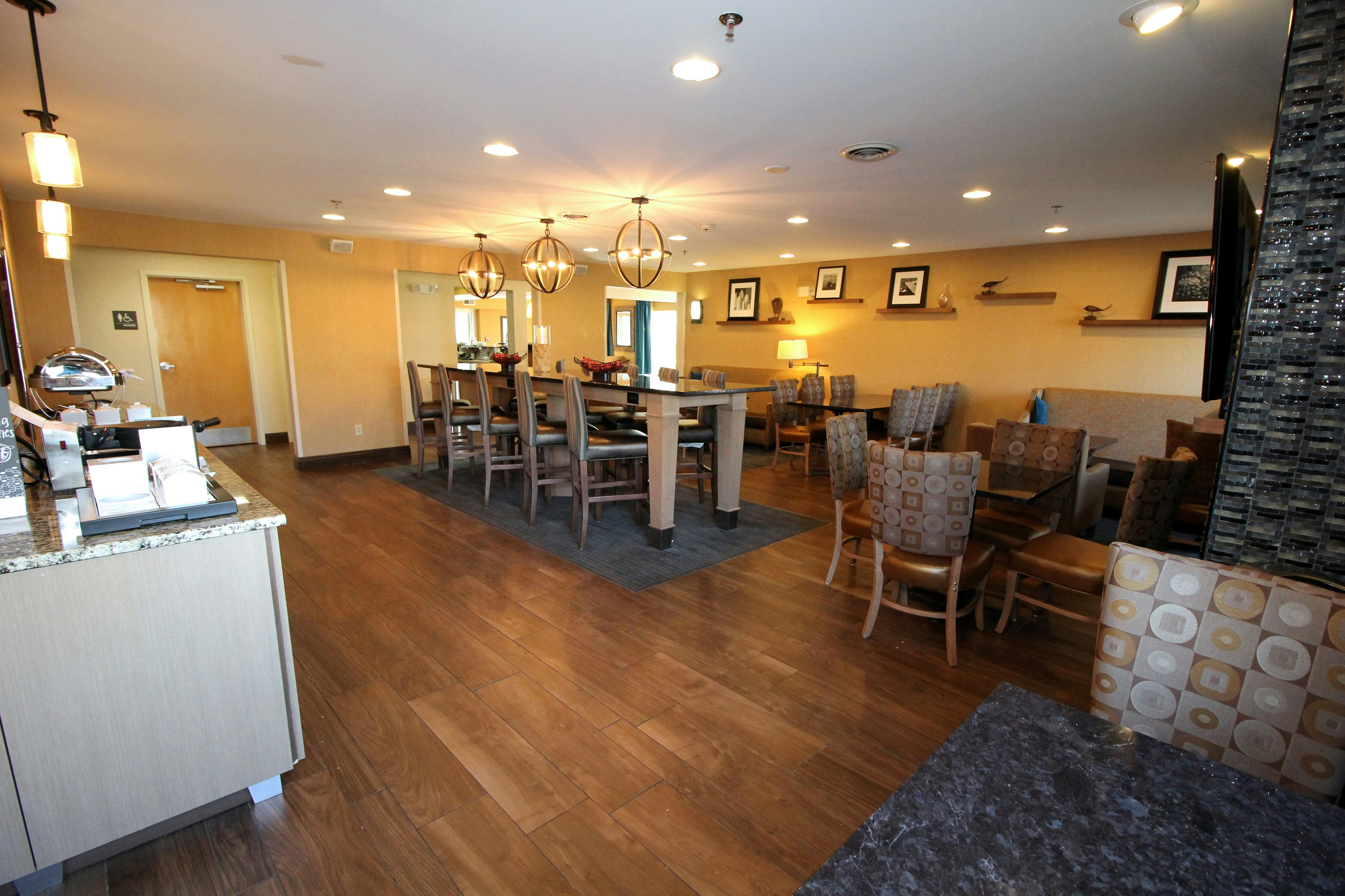 Hampton Inn Sandusky-Central 30/38