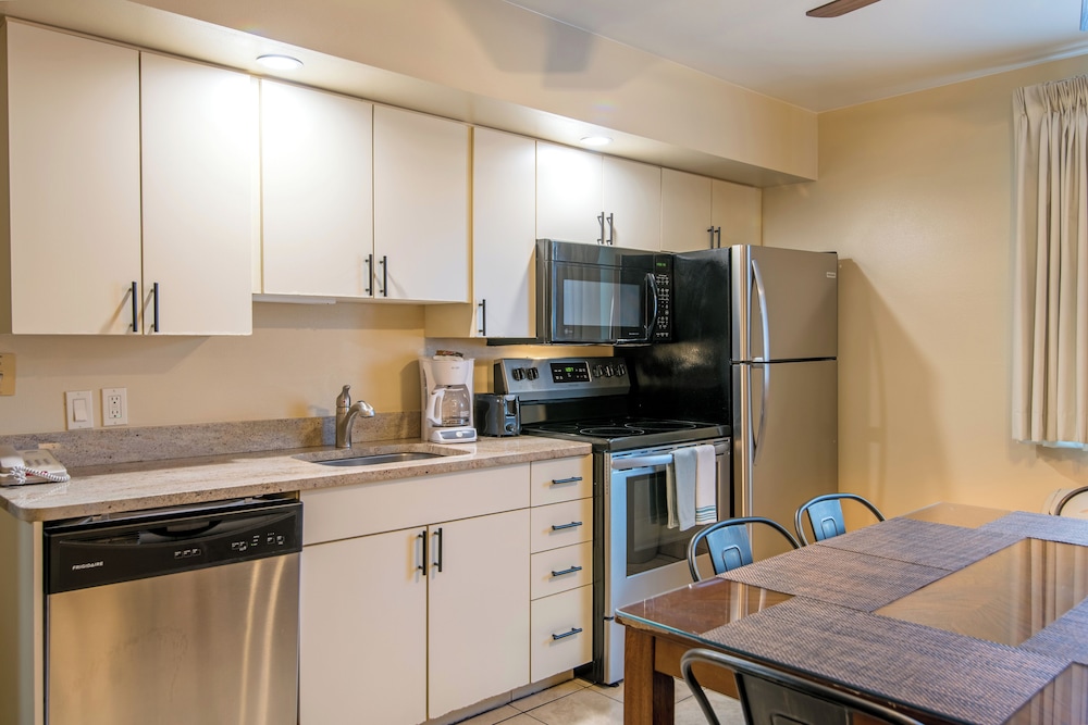 Glenwood Springs Cedar Lodge 34/48