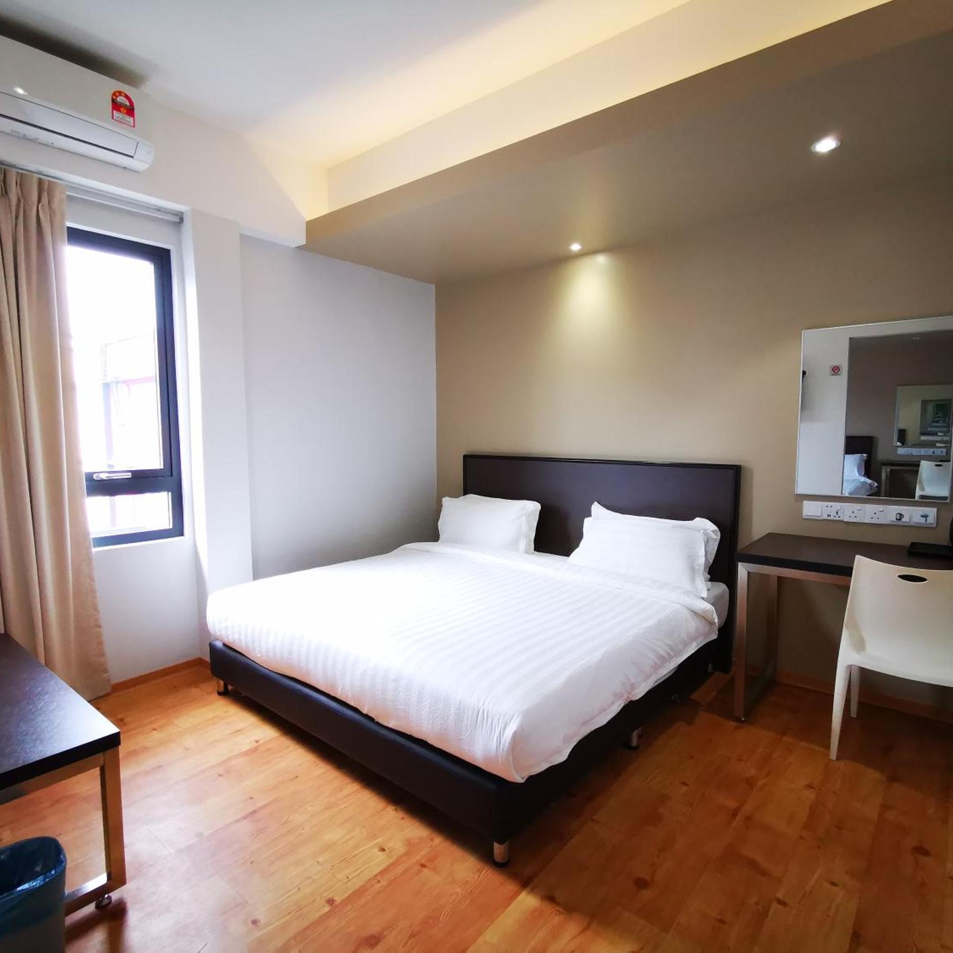 غرفة قياسية بسرير كينج، D'Green Hotel Kuching 2/10