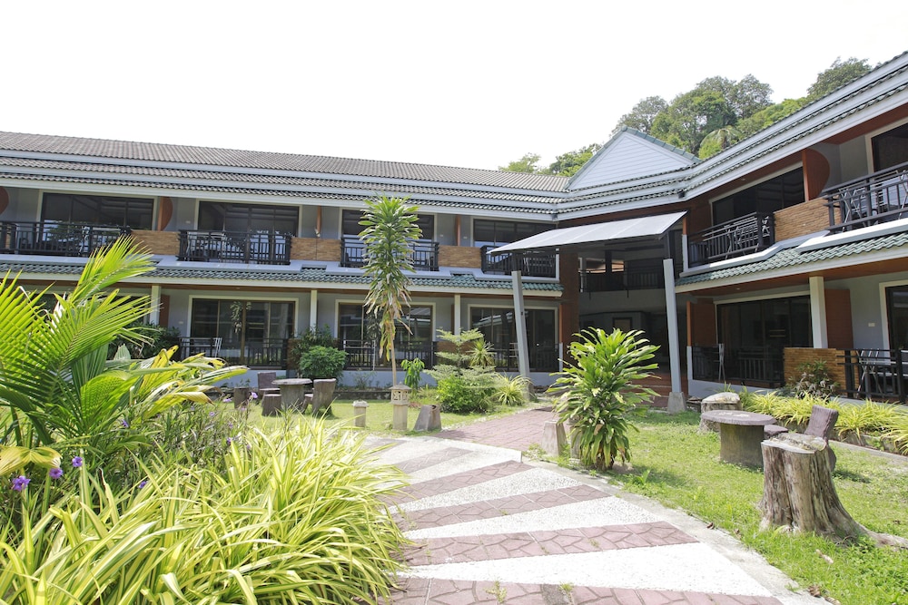 Phi Phi Andaman Beach Resort in PHI PHI ISLAND