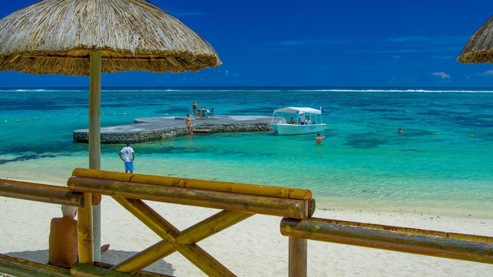 Le Peninsula Bay Beach Resort & Spa 36/50
