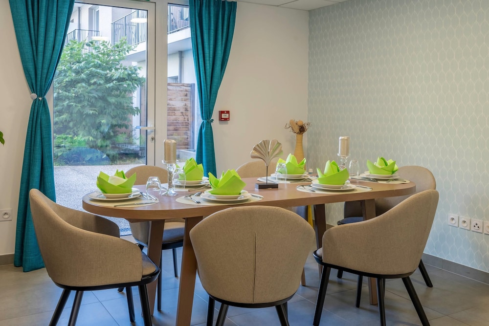 Quality Aparthotel Parc Marne la Vallee 15/19