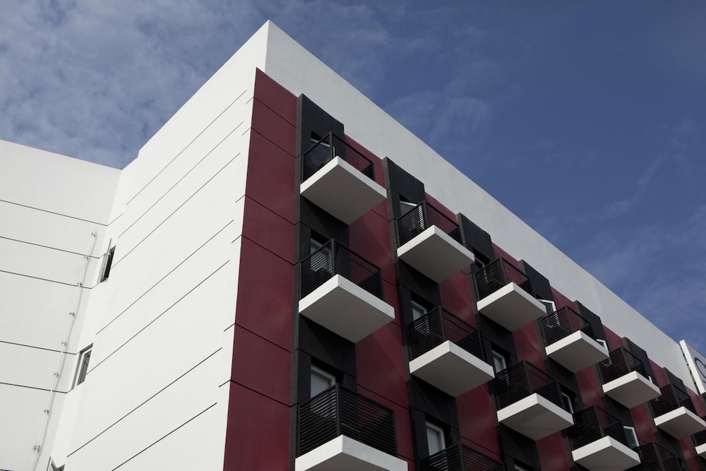 Amaris Hotel Bandara Soekarno Hatta 3/27